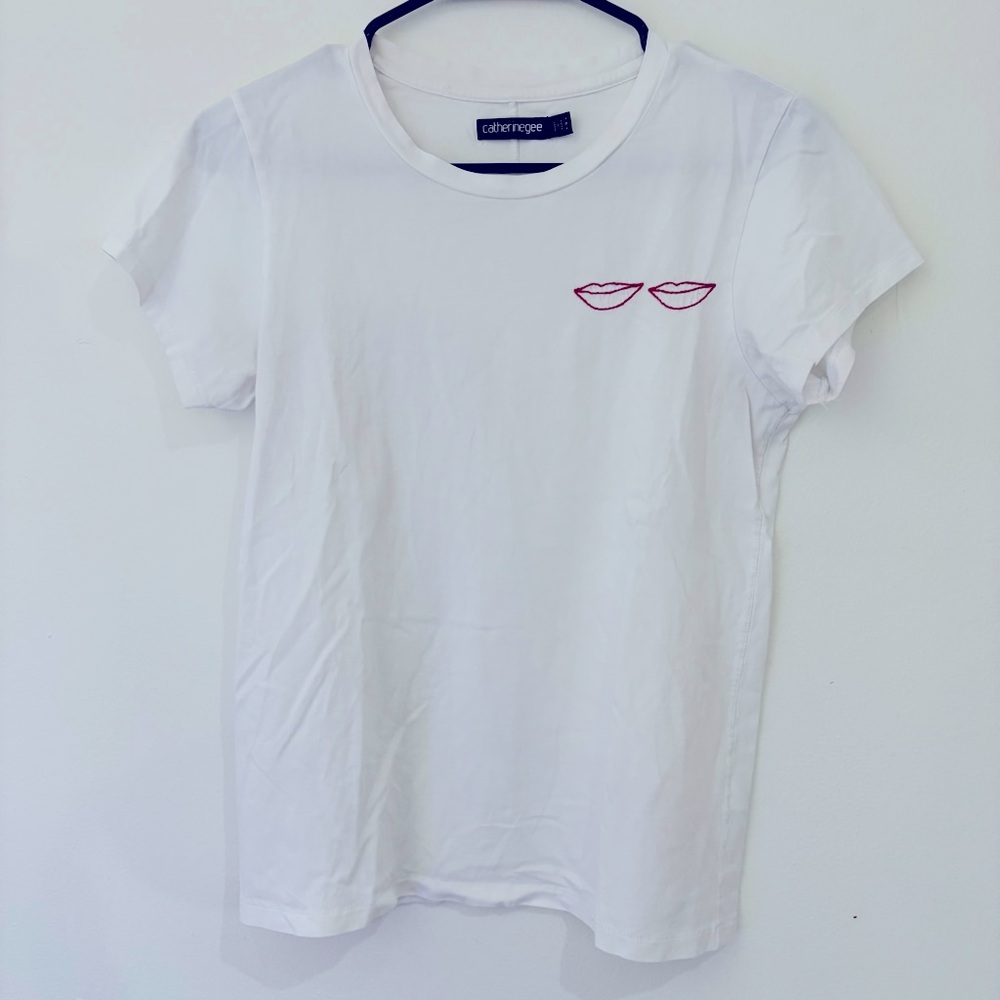 Catherine Gee T shirt Size S